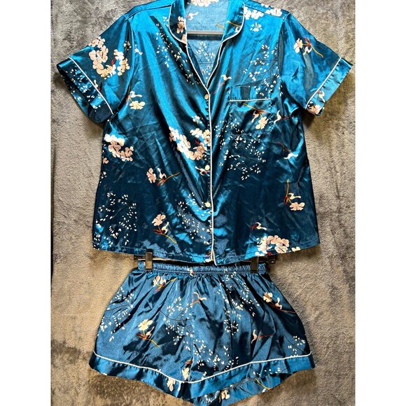Unbranded Other - Blue Satin Floral Pajama Set Collared Button Front Piping Short Sleeve - L